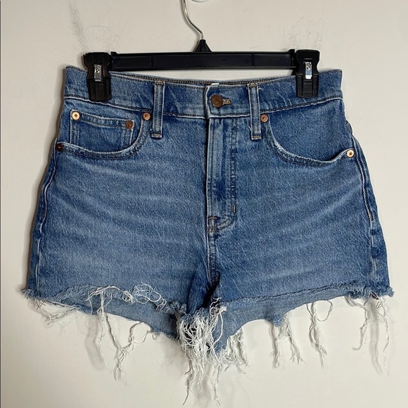 Madewell | Women’s Cut Off The Perfect Jean Shorts Size 26 - Picture 1 of 5